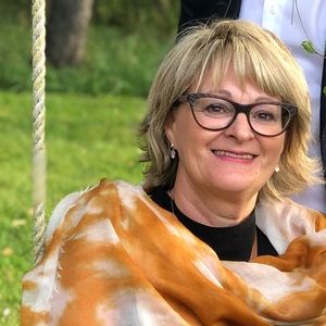 Meet your Posher, Celine